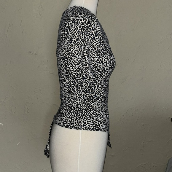 EXPRESS leopard print animal bodycon body snap button suit women’s XXS - Picture 6 of 11